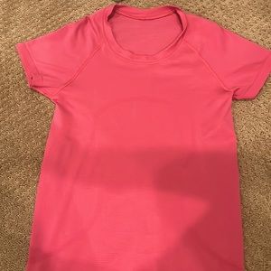 A sonic pink swiftly tech shirt!!